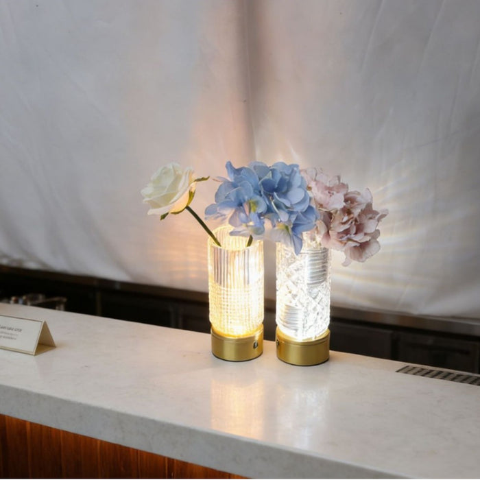 Two sculptural finishes